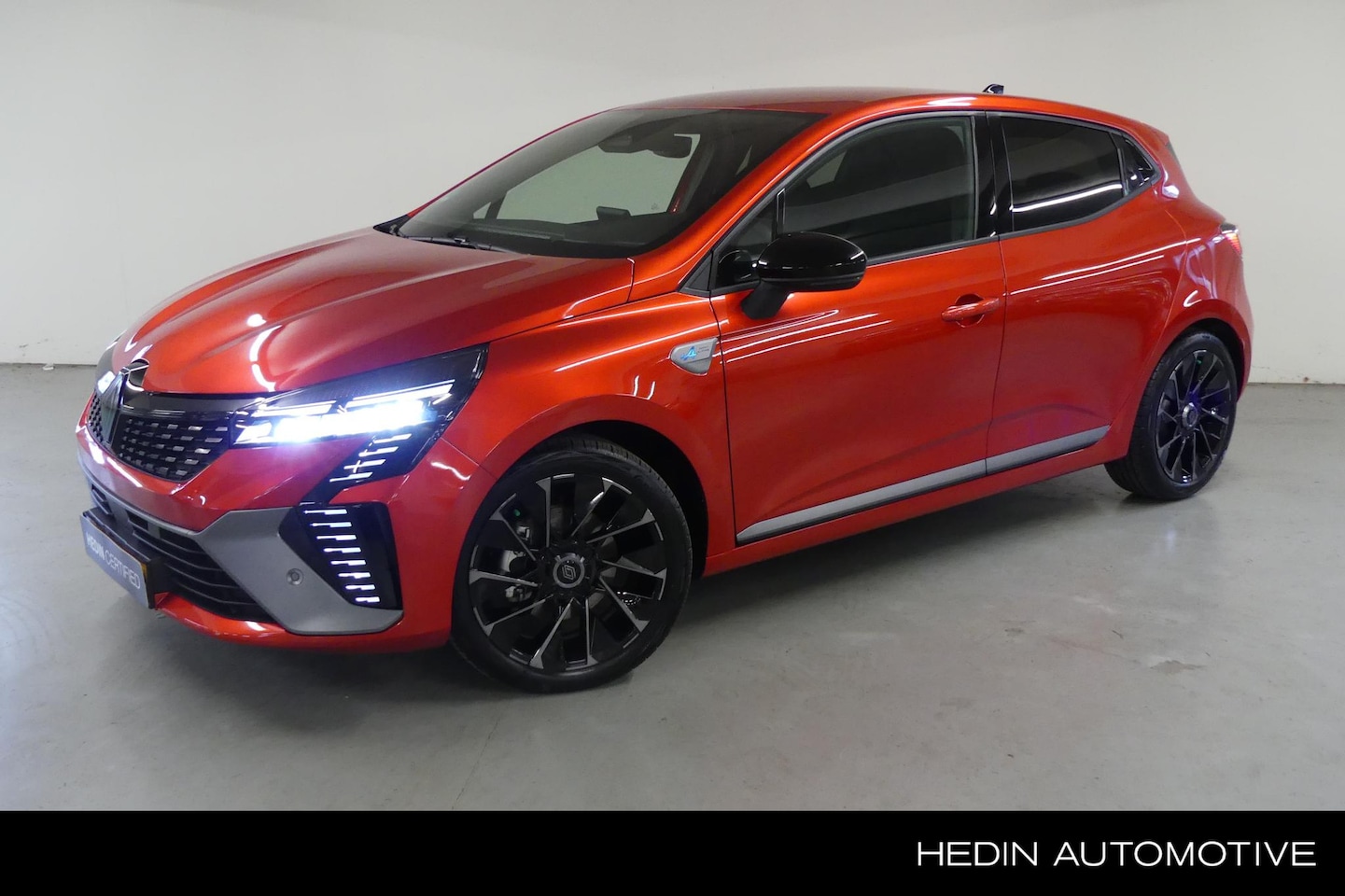 Renault Clio - E-Tech Full Hybrid 145 Esprit Alpine | Automaat | Easy Link Multimedia & Navigatie | LED P - AutoWereld.nl