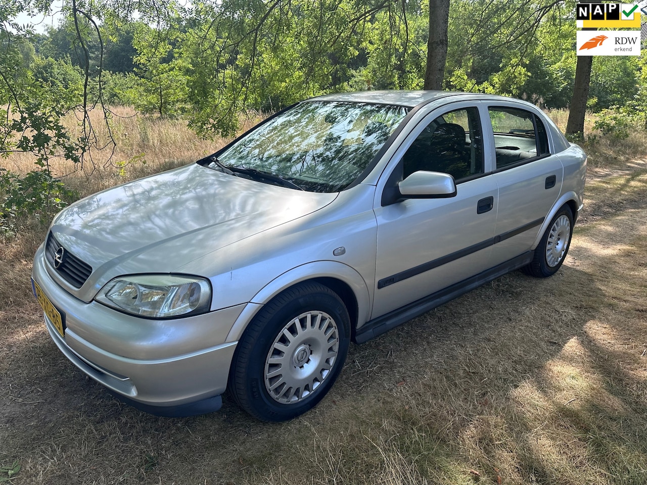Opel Astra - 1.6 Club apk t/m 09-04-2026 - AutoWereld.nl