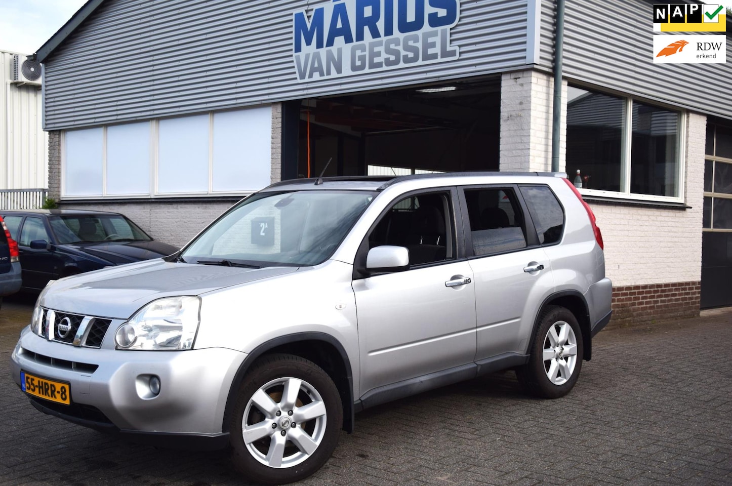 Nissan X-Trail - 2.5 LE 4WD 2.5 LE 4WD 169 pk - AutoWereld.nl