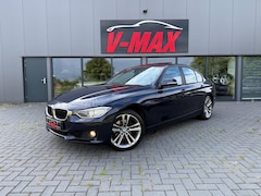 BMW 3-serie - 320i High Executive NAP Dak Xenon NaviProf Leer Sportint