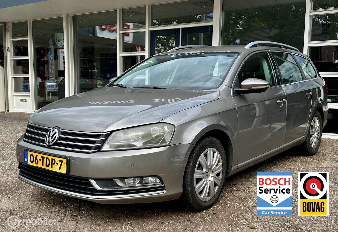 Volkswagen Passat Variant - 1.6 TDI High Executive Navi, Bluetooth, Pdc, LM.. - AutoWereld.nl