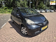 Toyota Aygo - 1.0-12V + 5 DR apk