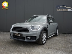 MINI Countryman - 1.5 One Salt Parkeersensoren / Keyless entry / Trekhaak / Climate control / Stoel verw. /