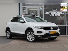 Volkswagen T-Roc - 1.5 TSI Sport Automaat Pano