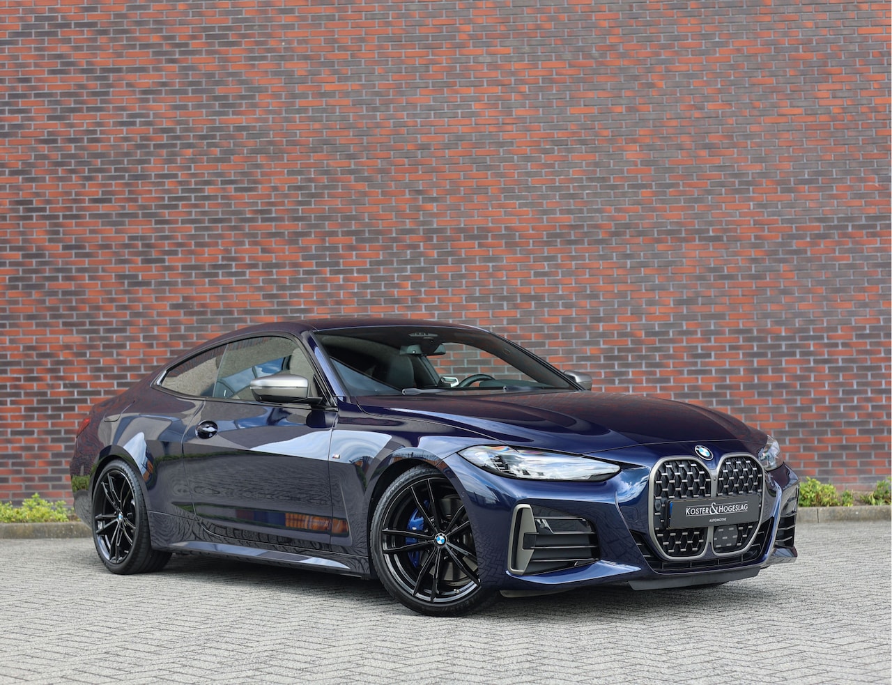 BMW 4-serie Coupé - M440i xDrive High Executive | Pano - Trekhaak - HUD - AutoWereld.nl