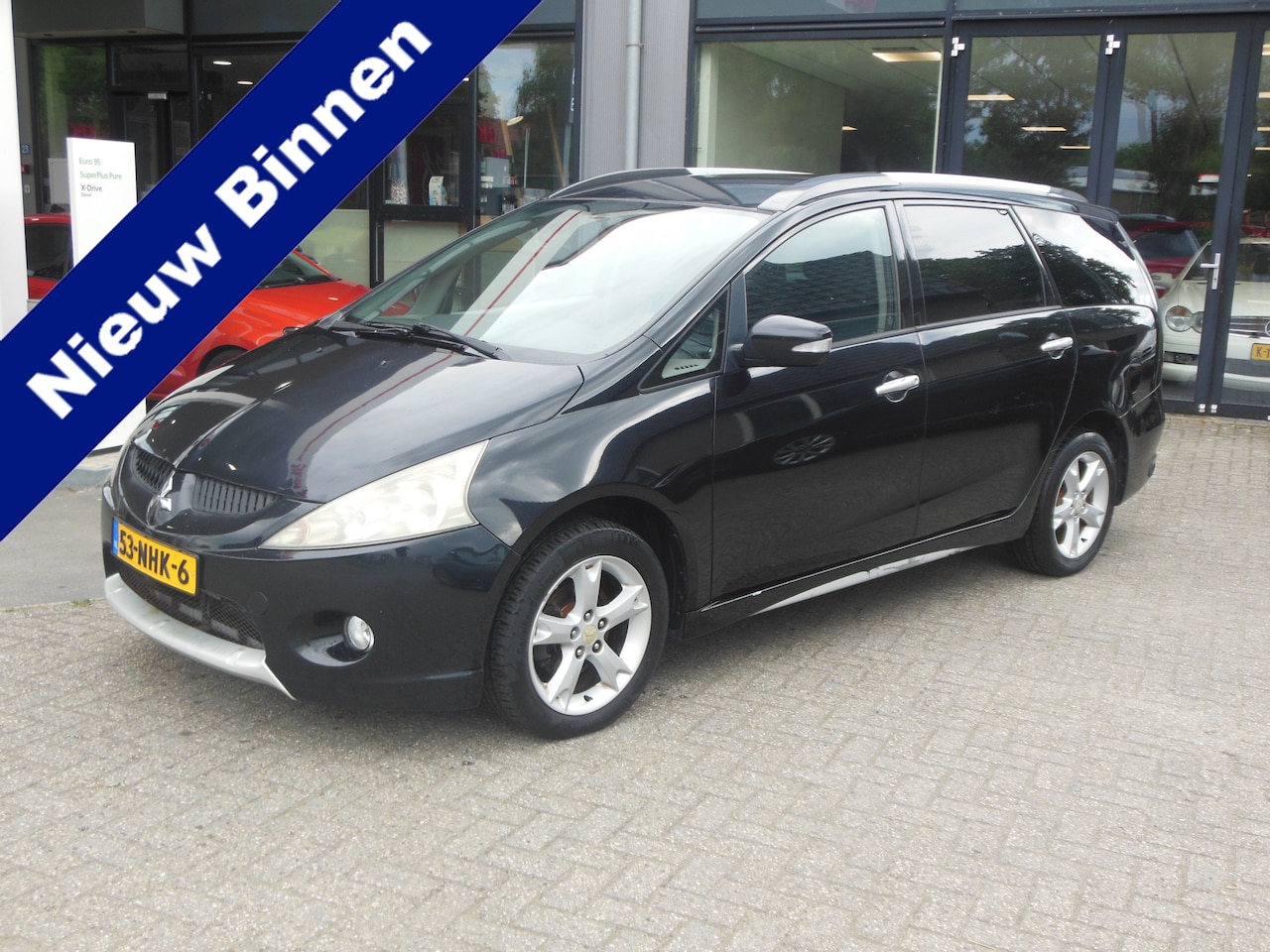 Mitsubishi Grandis - 2.4-16V InSport Automaat Staat in De Krim - AutoWereld.nl