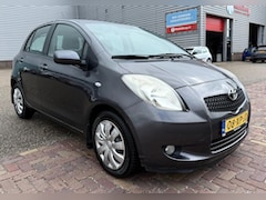 Toyota Yaris - 1.3 VVTi Sol MMT AUTOMAAT