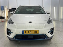 Kia e-Niro - DYNAMICPLUSLINE 64KWH 3 FASE LADEN/ODAK/ACARPLAY/NAV/FABRIEKSGARANTIE