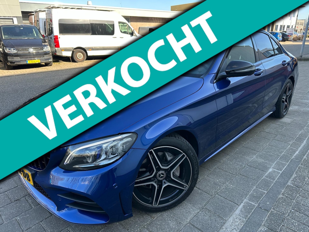 Mercedes-Benz C-klasse - 180 AMG EXLUSIVE PACK 2019 MATRIX LED PANO LEER LUXE - AutoWereld.nl