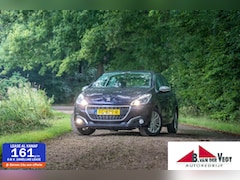 Peugeot 208 - 1.2 PureTech Blue Lease Allure