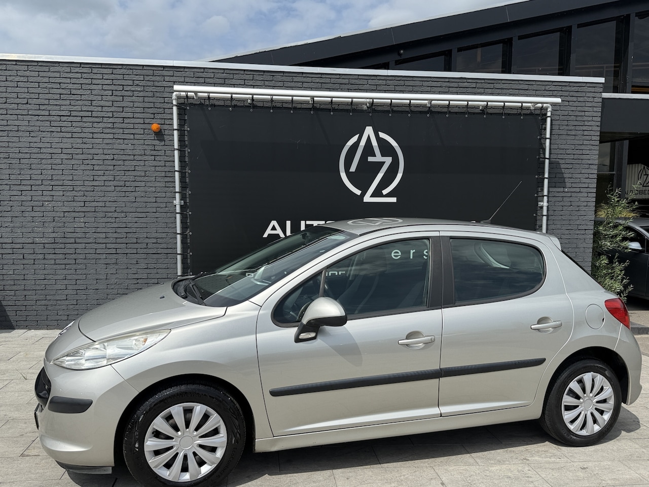 Peugeot 207 - 1.4 VTi XR 1.4 VTi XR - AutoWereld.nl