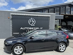 Volvo V40 - 2.0 D4 Momentum Business