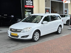 Opel Astra Wagon - 1.6 Executive Leer Navi Clima PDC