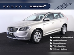 Volvo XC60 - T5 Polar - Sensus navigatie - Dual Xenon koplampen - Parkeerverwarming met timer - Climate