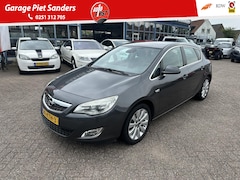Opel Astra - 1.6 Cosmo I Clima I Cruise I PDC I NL-Auto