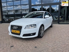 Audi A3 - 1.4 TFSI Attraction Pro Line Business, Navigatie