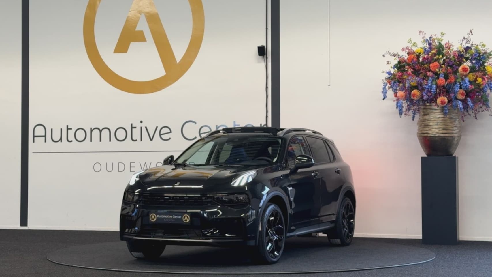 Lynk & Co 01 - 1.5 PHEV | MY22 | BLACK-PAKKET | PANO | 360 CAMERA | ACC | NAVI - AutoWereld.nl