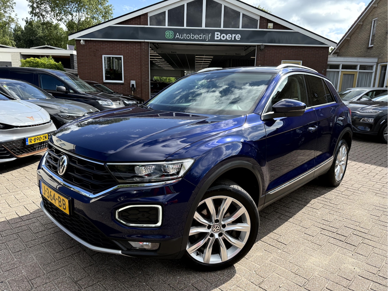 Volkswagen T-Roc - 1.5 TSI Sport Camera, 18'Lmv, App Connect - AutoWereld.nl