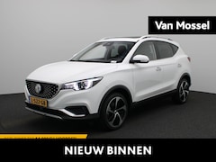 MG ZS - EV Luxury 45 kWh | Leer | Apple CarPlay | Achteruitrijcamera | Keyless Entry/Go | Panorama