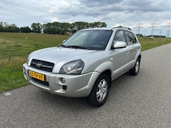 Hyundai Tucson - 2.0i Style CLIMA AIRCO / NAP