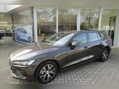 Volvo V60 - B3 AUT. MILD HYBRID ESSENTIAL