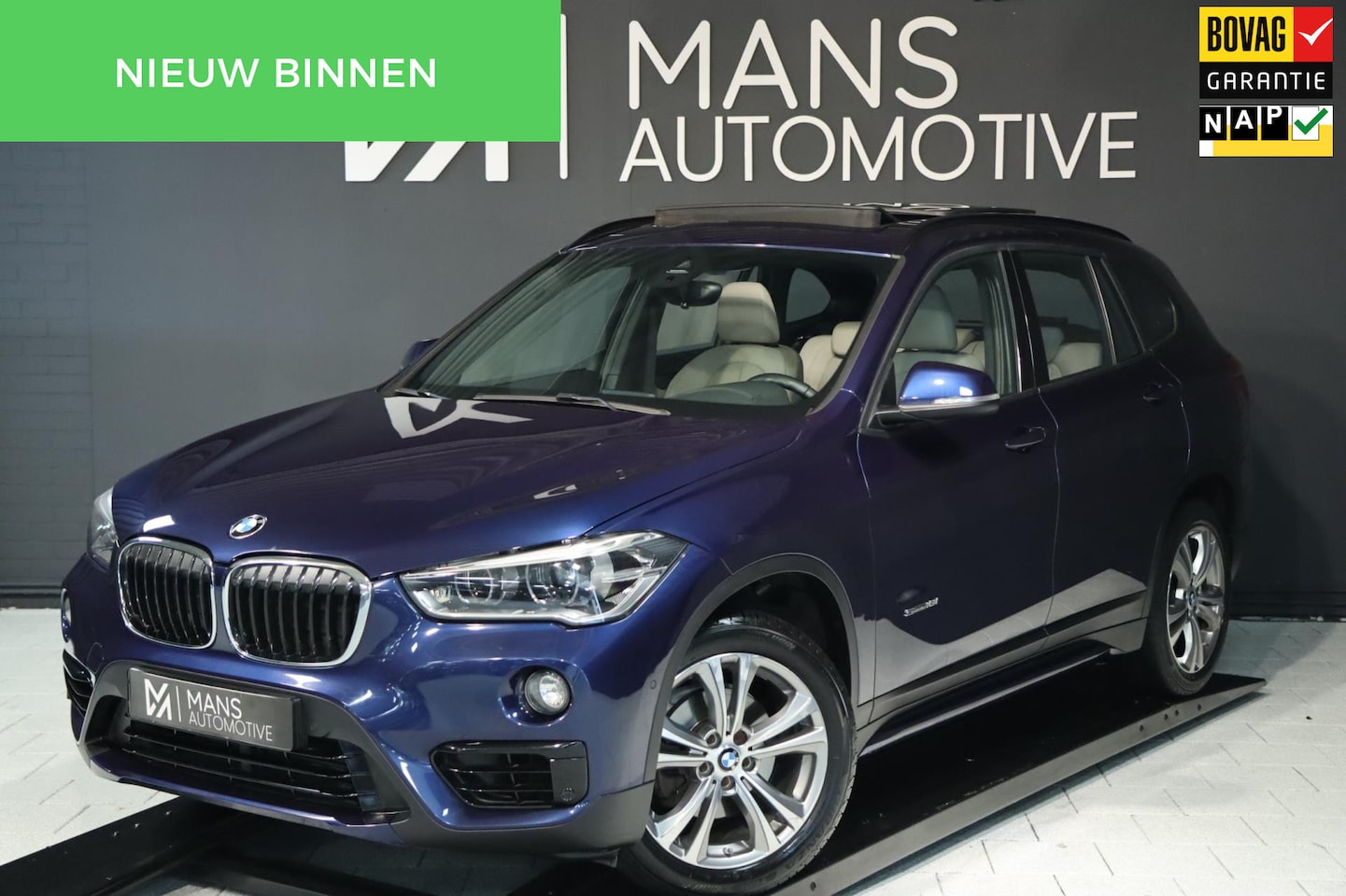 BMW X1 - SDrive18i / LED / NAVI / CRUISE / LEDER / 100% DEALERONDERHOUDEN - AutoWereld.nl