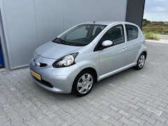 Toyota Aygo - 1.0-12V + nieuwe apk