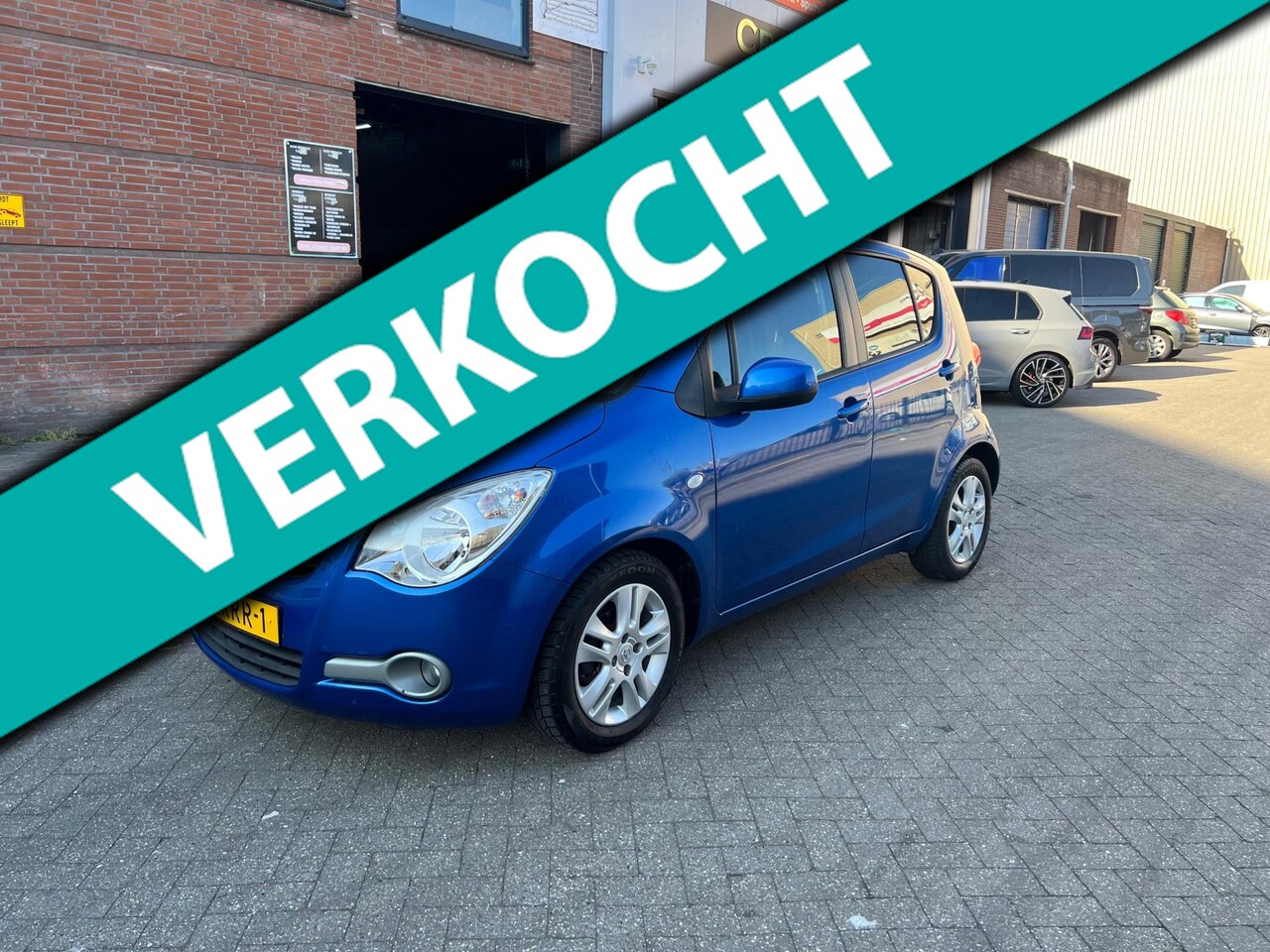 Opel Agila - 1.2 Edition Bj 2011 5drs Airco Carplay Andriod El.pakket - AutoWereld.nl