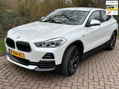 BMW X2 - XDrive25e 220 PK 1 Eig. b.j. 6-2022 Leer , automaat, Led verl. 18"lm velgen, 45000 km