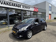 Peugeot 208 - 1.2 PureTech Style AIRCO-CRUISE-TREKHAAK
