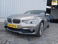 BMW 3-serie Touring - 320d EDE Centennial High Executive - Airco - Navi - Schade