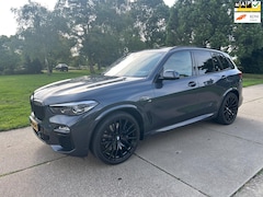BMW X5 - XDrive45e High Executive Pano HUD Trekhaak