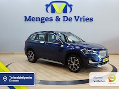 BMW X1 - sDrive20i VDL Nedcar Edition X Line | Airco ECC | LED | Trekhaak | Leer | Head Up | Camera