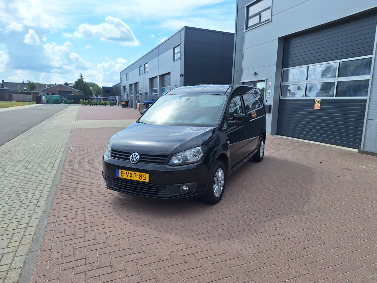 Volkswagen Caddy - 1.6 TDI Maxi - AutoWereld.nl