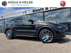 Lynk & Co 01 - 1.5 261pk PLUG IN HYBRID , PANODAK , CARPLAY