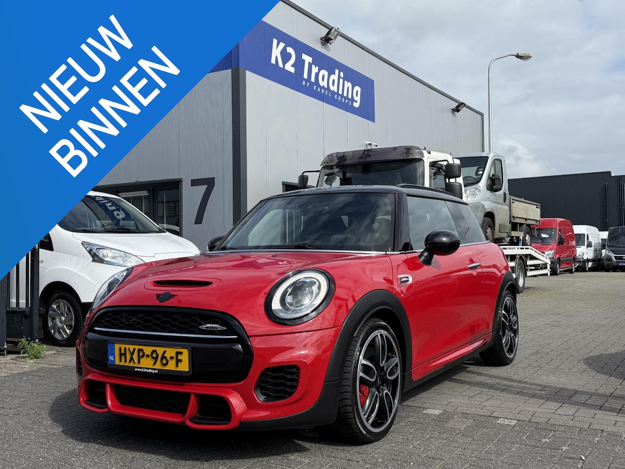 MINI John Cooper Works - Mini 2.0 Chili 231PK HANDBAK UNIEK!! - AutoWereld.nl