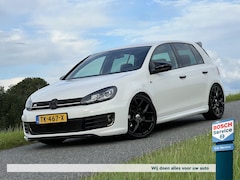 Volkswagen Golf - 6 2.0 TSI GTI 235PK / Scorpion Exhaust / Ramair Intake / Custom stuur / Led / Bear Lock /