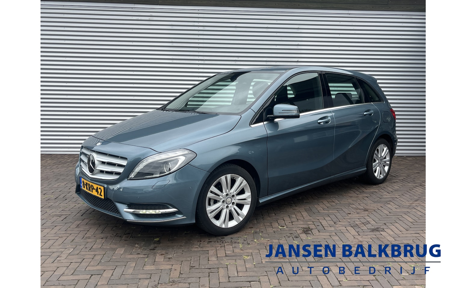 Mercedes-Benz B-klasse - 180 Ambition LAGE KM - AutoWereld.nl
