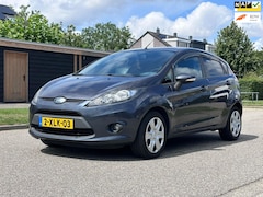 Ford Fiesta - 1.25 Limited Carplay*Navigatie*Airco*30-07-2026 APK*Elektrische ramen