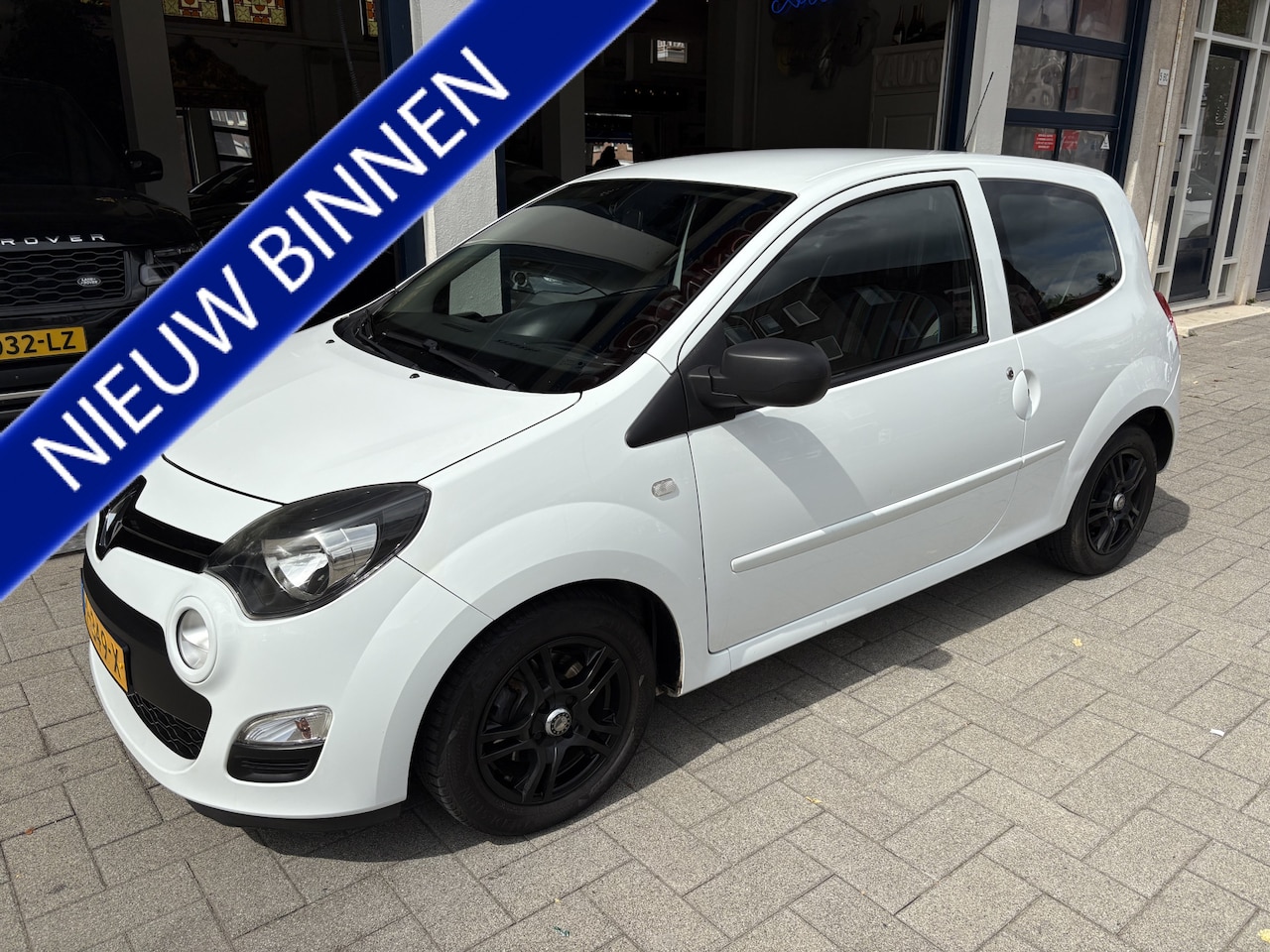 Renault Twingo - 1.2 16V Authentique DEALER OND./AIRCO/CRUISE - AutoWereld.nl