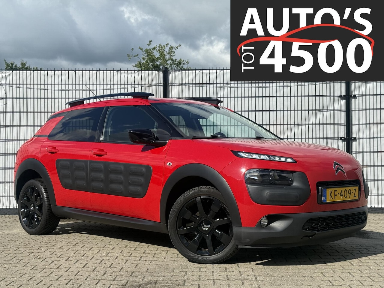 Citroën C4 Cactus - 1.2 PureTech Shine Trekhaak! Clima! - AutoWereld.nl