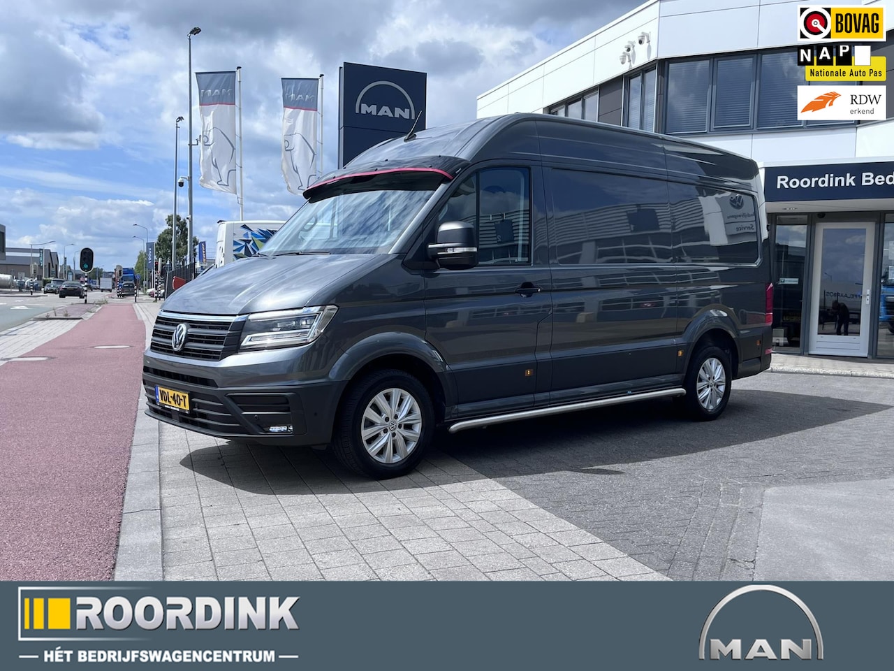 Volkswagen Crafter - 35 2.0 TDI L3H3 Highline 35 2.0 TDI L3H3 Highline - AutoWereld.nl