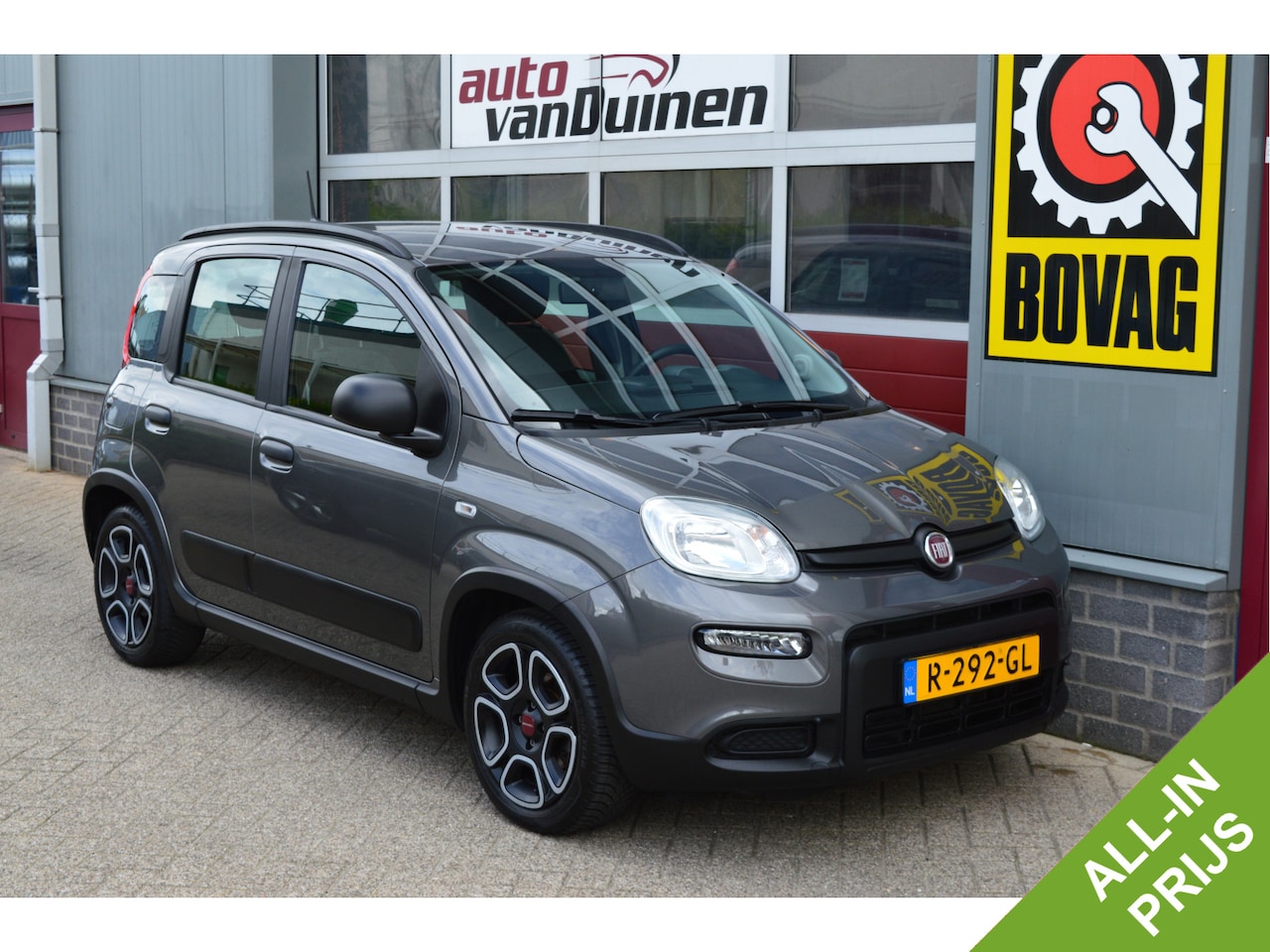 Fiat Panda - 1.0 Hybrid City Life O.a: Carplay, Airco, DAB, Bluetooth, Rijklaar, Etc. All-in prijs! - AutoWereld.nl