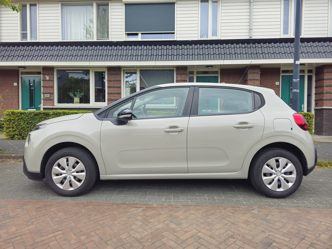 Citroën C3 - 1.2 PureTech Feel 105g Citroen C3 PureTech 1.2 82 PK 105g (60 kW) Feel 2016 - AutoWereld.nl