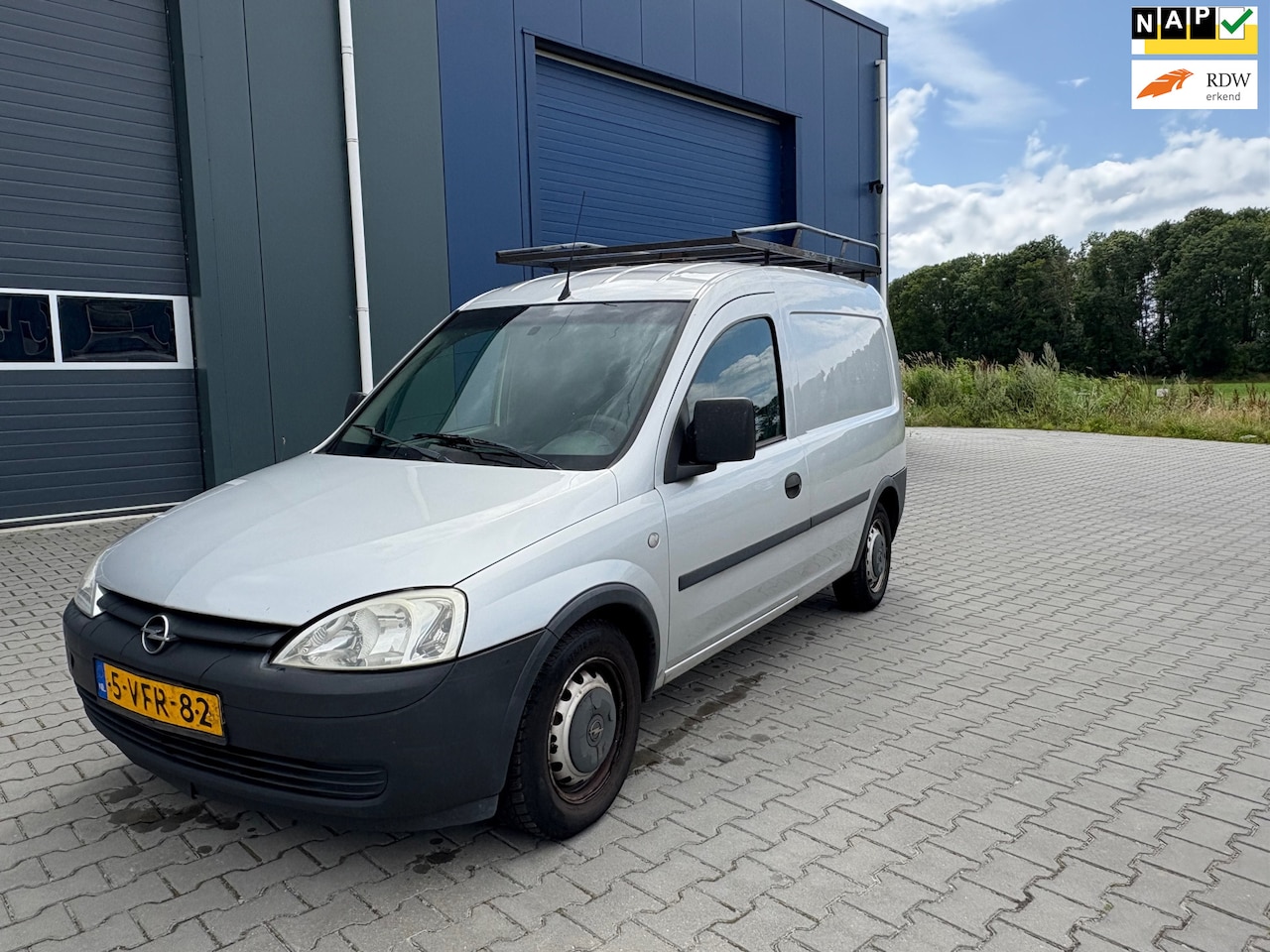 Opel Combo - 1.3 CDTi Base Airco - AutoWereld.nl