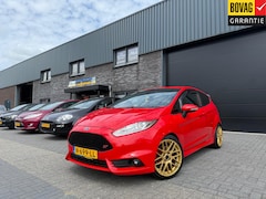 Ford Fiesta - 1.6 ST1 | 2E EIGENAAR | 12MND GARANTIE | AURCO | DAB | BBS | RECARDO | PDC | CRUISE |