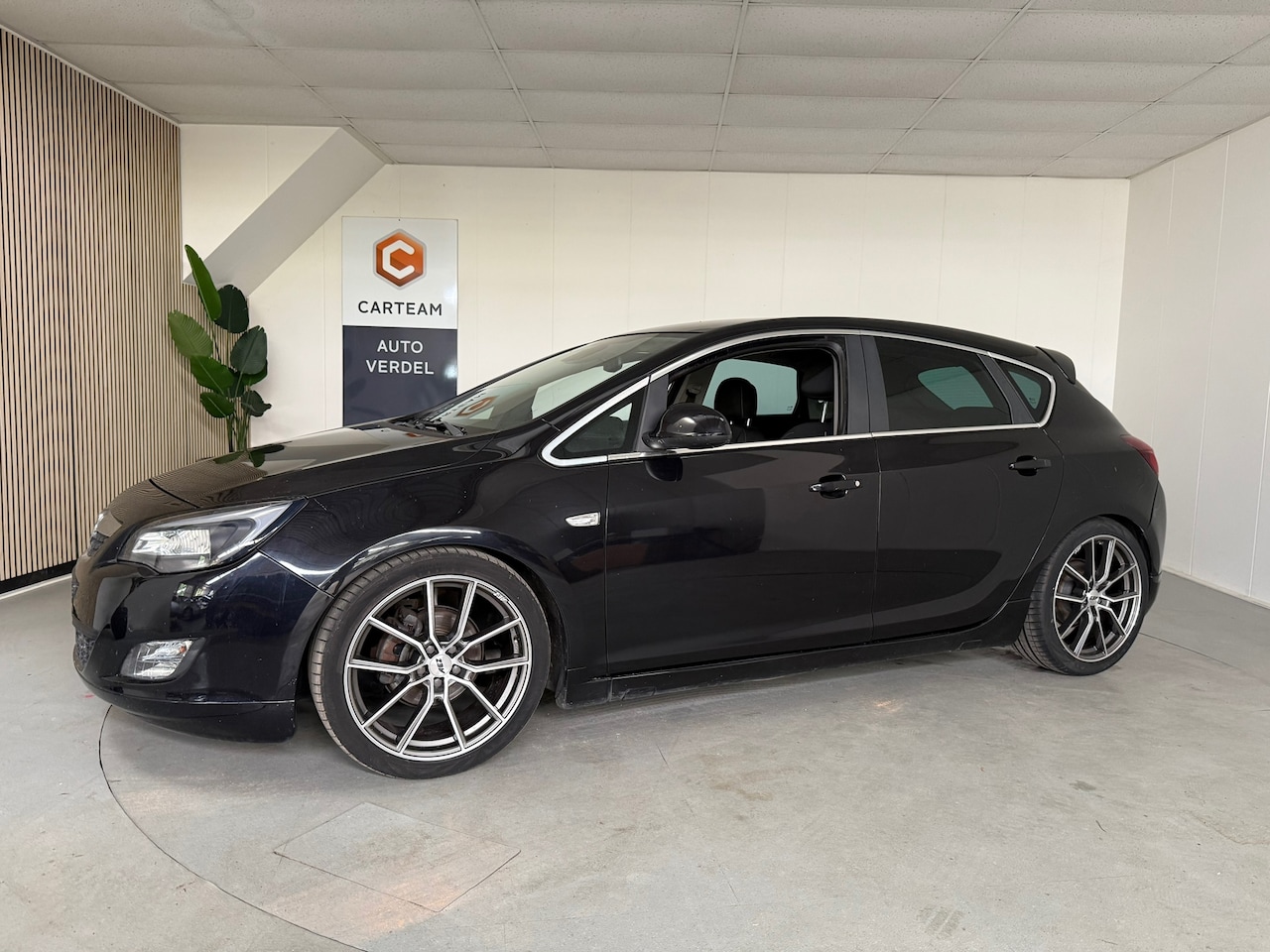 Opel Astra - 1.4 Turbo Sport Airco, Navigatie, LMV - AutoWereld.nl