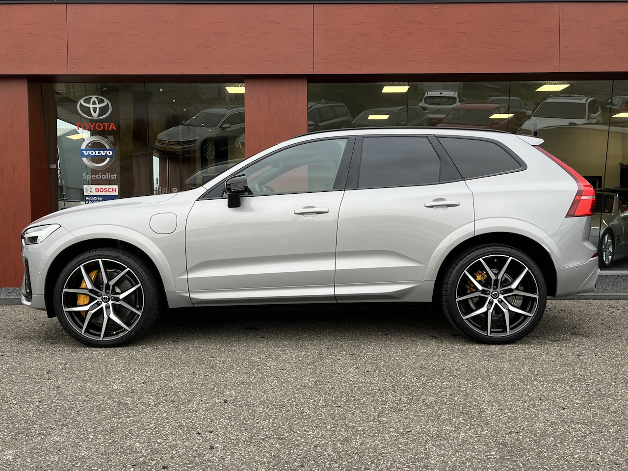 Volvo XC60 - 2.0 T8 Plug-in hybrid AWD Polestar Engineered | Bowers&Wilkins | Pano | 22 Inch | Head-Up - AutoWereld.nl