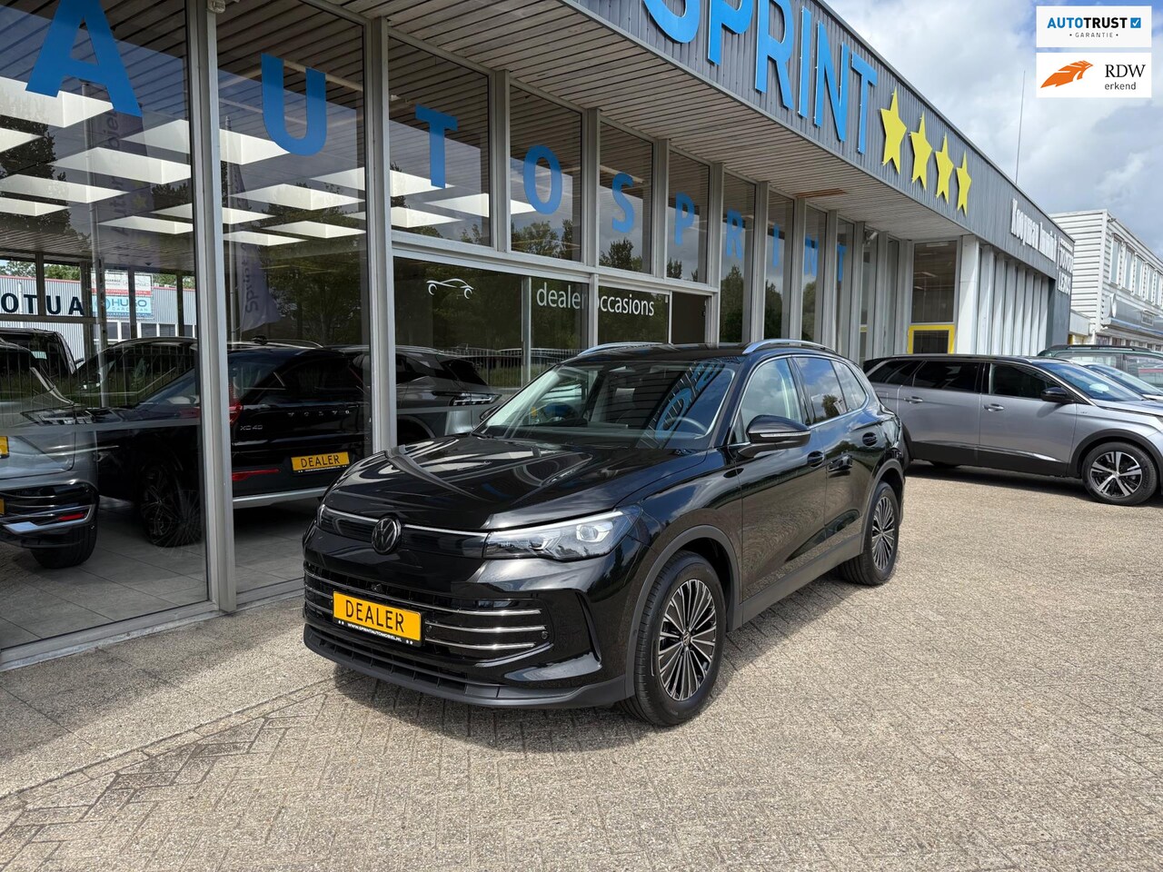 Volkswagen Tiguan - 1.5 eTSI ELEGANCE 150PK / NAVIGATIE / ELEKTRISCHE ACHTERKLEP - AutoWereld.nl