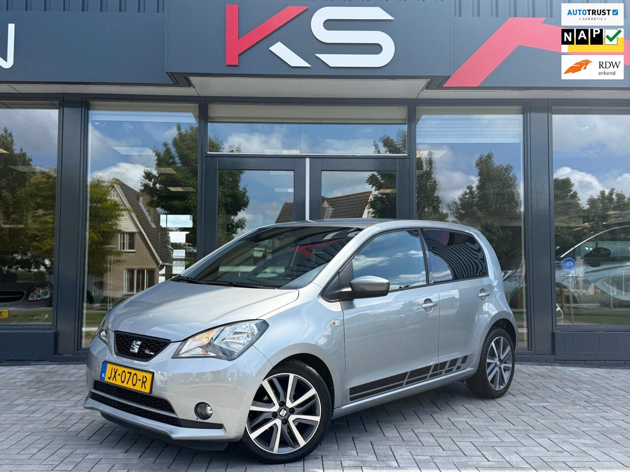 SEAT Mii - 1.0 FR Connect Navi Pdc Cruise Nap - AutoWereld.nl